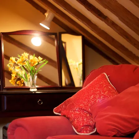 Colston Hall Farmhouse B&B-2